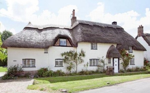 thatched cottage